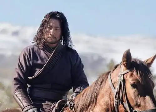 李隆基抱起一9岁男孩说这是我大唐霍去病的遗孤,我收他为义子