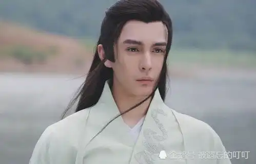 公开承认整容,靠打针维持模样,当不好网红转型做演员反而超棒
