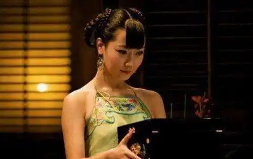 古代女子最忌讳陌生男子看到自己的2样东西,在现代却人人可见