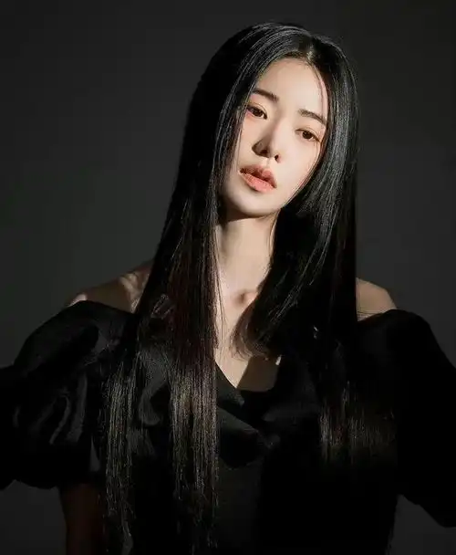 林智妍再报天气预报,妍珍重回职场啦