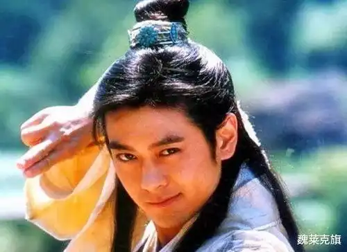 倚天后,江湖出了一妖人,精通六脉神剑和独孤九剑,碾压张无忌