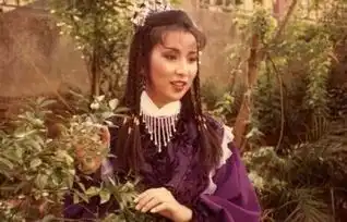 搭档周润发演任盈盈成名,事业媲美翁美玲,三任男友都是大富豪