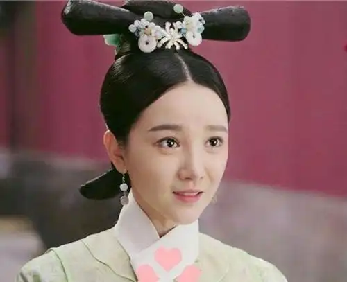清朝宫女睡觉,姿势为什么如此奇怪皇帝要求让人无语