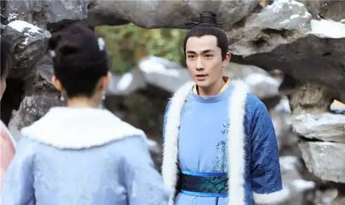 三十而立的朱一龙越长越帅,越长越温润如玉,网友简直是逆生长
