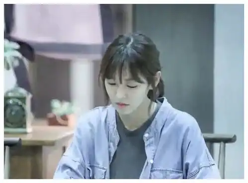 金素妍顶楼嘶吼,徐迎美20年后特长还是瞪白眼,幸好本人婚姻顺