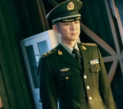 你是我的荣耀新海报,杨洋又一新剧备受期待,看剧照熬夜追了