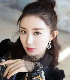 32岁舒畅越来越佛系,祝福自己的生日感恩所有,珍惜每一个现在