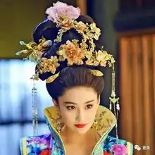 杨幂晒浴缸照马天宇po床照求拍戏,明星早期微博太黄太污了
