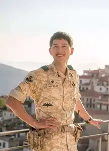 西西关注成为英姿飒爽的军人,其实,你也可以