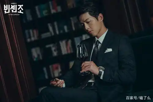 宋仲基新剧对打顶楼2,1个卡司配置更好,1个呼声更高