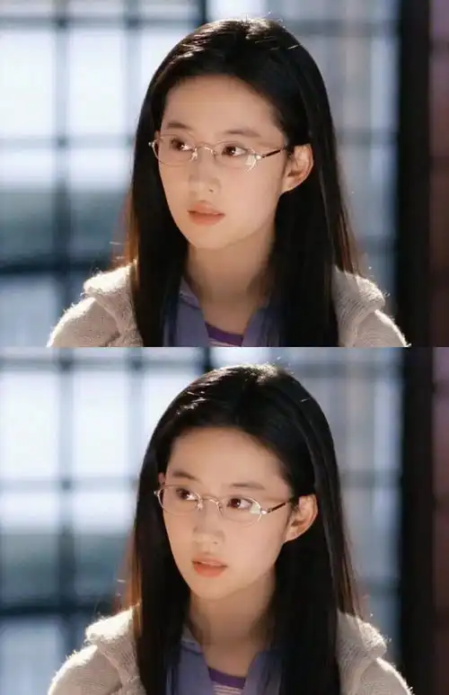 不怎么化妆的你,也能获得素颜美女的称号
