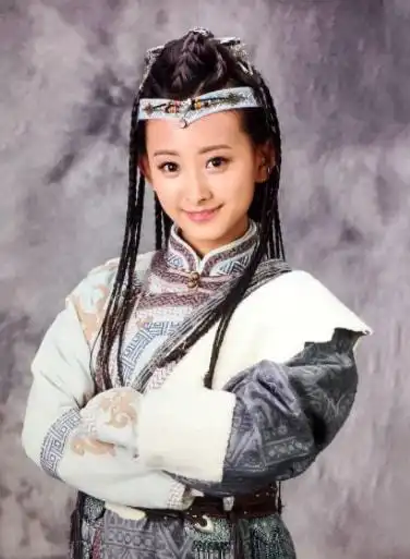 射雕英雄传中的华筝也是不错的姑娘,你喜欢哪个版本的呢
