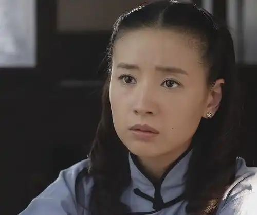 花开如梦董洁再现清纯民国装扮,男主却从陈坤变张嘉译差别太大