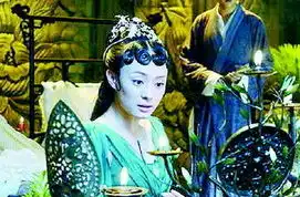 白蛇画壁出动惊悚悬疑扎堆
