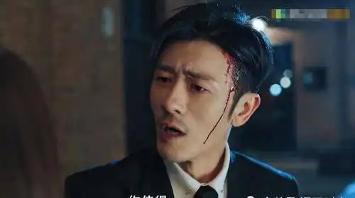 我,喜欢你名场面擂台吻花絮曝光,林雨申的吻戏又苏又甜
