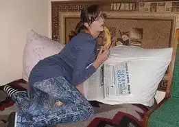 俄单身男女相亲网上晒奇葩照求脱光