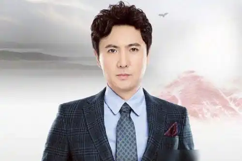 易烊千玺电影曝光跟国民妹张子枫合作,更有200亿票房演员作配