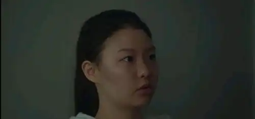 文同恩对她好温柔,黑暗荣耀第2集,淋过雨的人内心有把伞