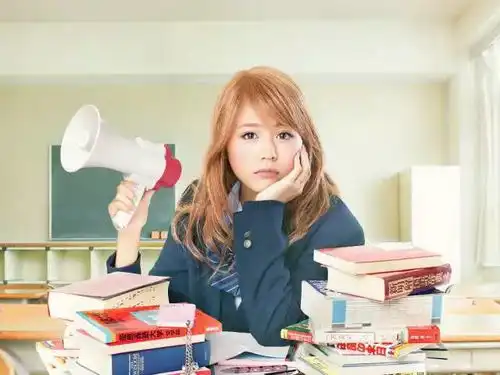 这部撕逼片,集结了日本最当红的20代演员