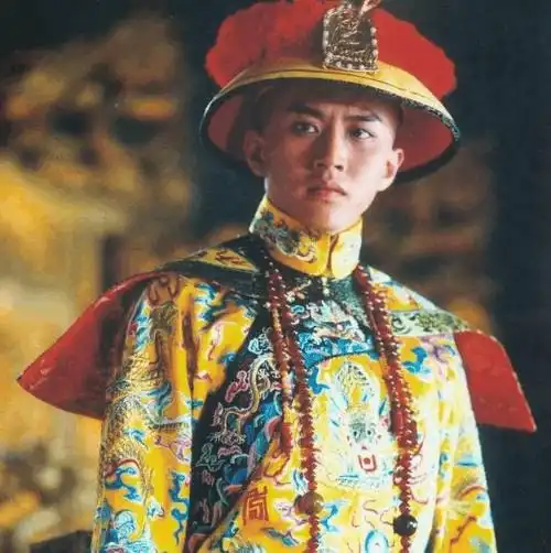 如果将溥仪和康熙对换,让康熙成为末代皇帝,那么会有怎样的结局
