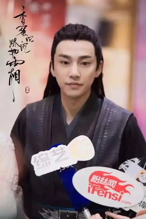 香蜜关掉滤镜后主演长这样网友还我仙气飘飘的润玉和凤凰
