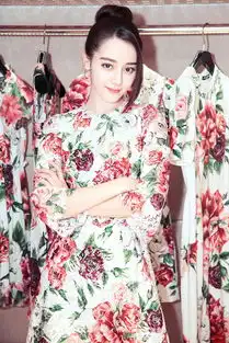 热巴变身花仙子上演七夕甜蜜暴击