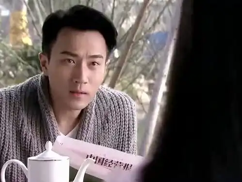 千山暮雪童雪开始去讨好莫绍谦,谁知霸道总裁居然躲着不理睬童雪
