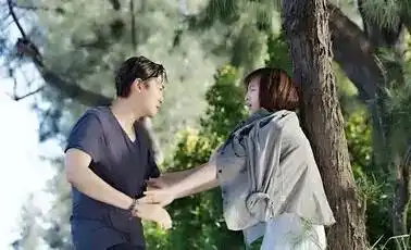 泡沫之夏要开始第三次翻拍都忘了前两次的辣眼睛了吗
