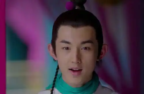 出演网剧因帅气受关注,如今搭戏双世宠妃的丫鬟再演甜宠剧