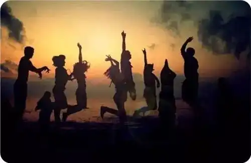 博士和局长上厕所,故事很短,意味深长