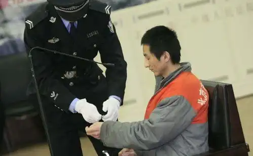 盗走故宫9件文物,以为是赝品扔进垃圾桶,石柏魁后来咋样了