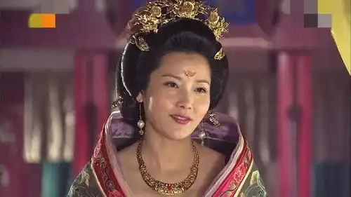 杨贵妃秘史造型盘点国色天香素雅粉嫩鞋子上都是流苏怎能不美
