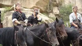 组图让子弹飞剧照杜奕衡与葛优演对手戏
