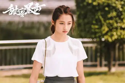 关晓彤变甜,竟然不是因为鹿晗