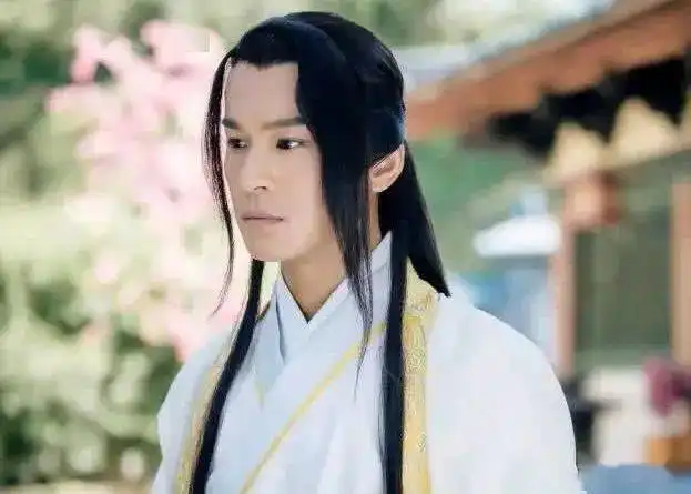 演到一半换演员的4部剧,别说你一部都没看,最后一部堪称经典