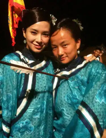 宫海量爆笑花絮曝光杨幂片场大咧咧
