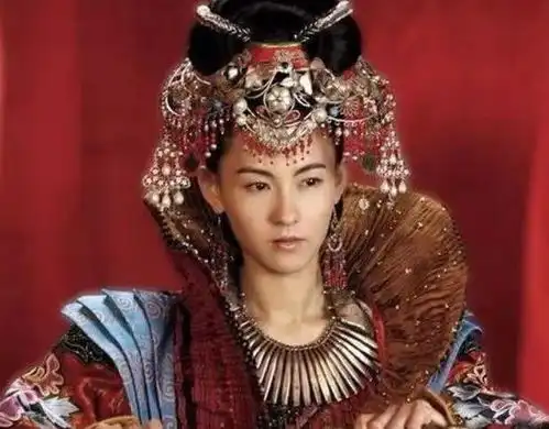 史上最传奇皇后,33岁嫁7岁皇子,助老公成就霸业还为他生8个孩子