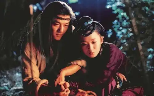 两天六个瓜梁朝伟长居日本,李亚鹏欠债四千万,乐嘉为女人还俗