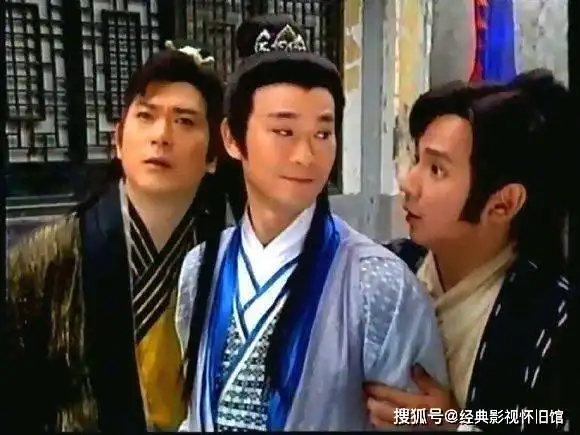 香帅传奇剧照郑少秋四十多岁演绎楚留香,依旧潇洒
