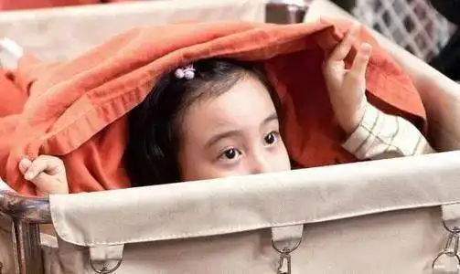 多幕故事7号房间的礼物对改编难点处理的启发2237期