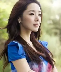 金陵十三钗为她加入原著没有的角色,老板还拍下过亿古董送
