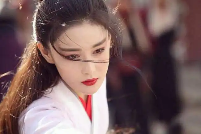 梦姑不是真实的西夏公主,金庸没写她嫁给成吉思汗,最终不知所踪