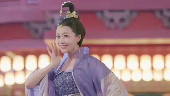 龙政璇加盟烈火如歌大ip被赞宜古宜今
