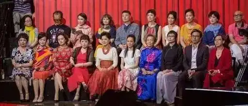 30年来最温柔缱绻的回忆,流光暗换,暖暖余年