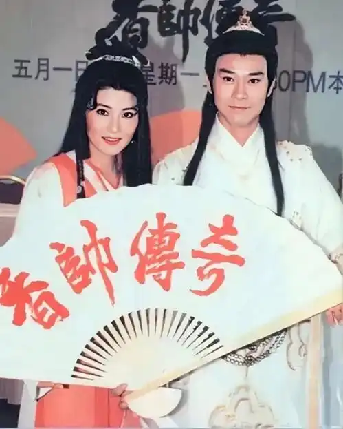从古龙男神看中式帅哥魅力,三版楚留香惊艳时光,狄龙一人占两角
