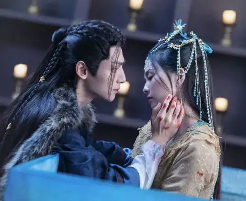 长月烬明疑抄阴阳师音乐构图相似,网友晒简谱对比,双方都来回应
