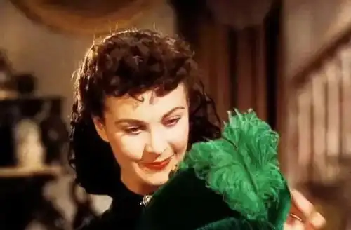 飘那个撕窗帘当裙子,敢做敢为的斯嘉丽原型果然还是她
