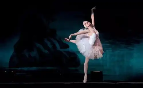 战马登陆重庆,600万人观看英国女王叫好的舞台剧是什么样
