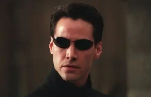 素描黑客帝国主演基努里维斯的真面目,颠覆你的视觉
