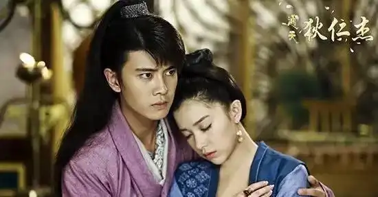 任嘉伦为何在大火时官宣结婚做练习声时曾因家里没钱被迫回国